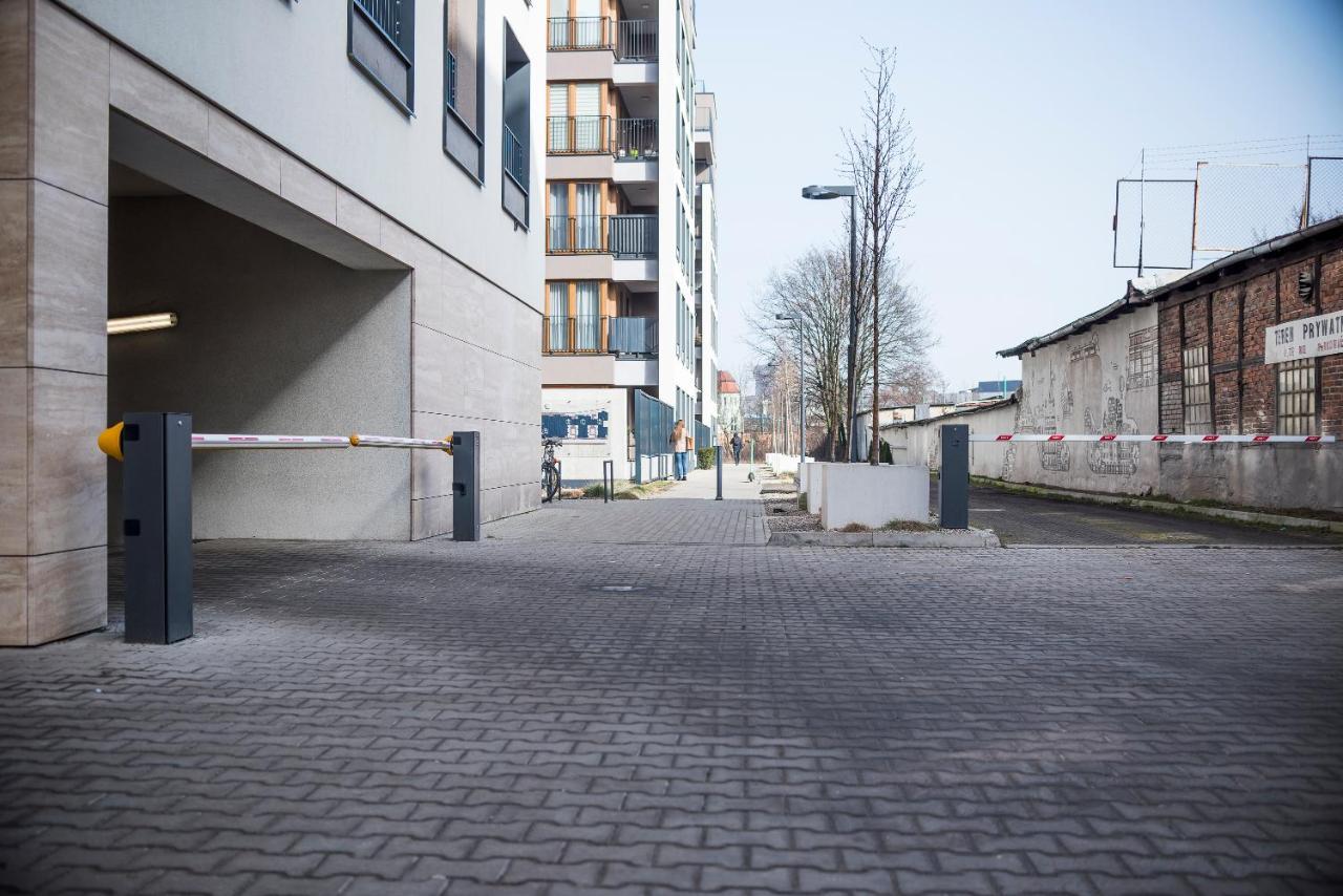 Apartament Z Ogrodkiem I Garazem Poznań Eksteriør bilde