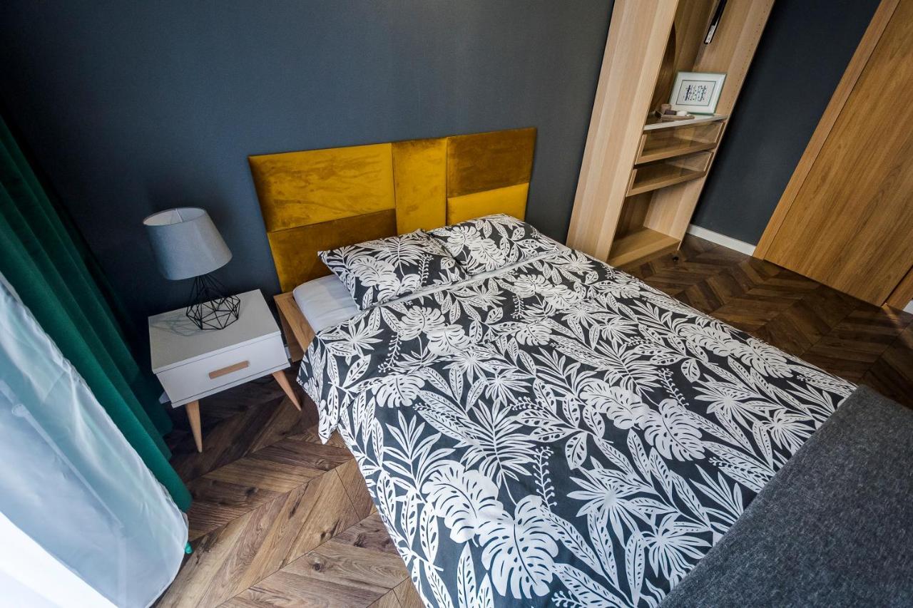 Apartament Z Ogrodkiem I Garazem Poznań Eksteriør bilde
