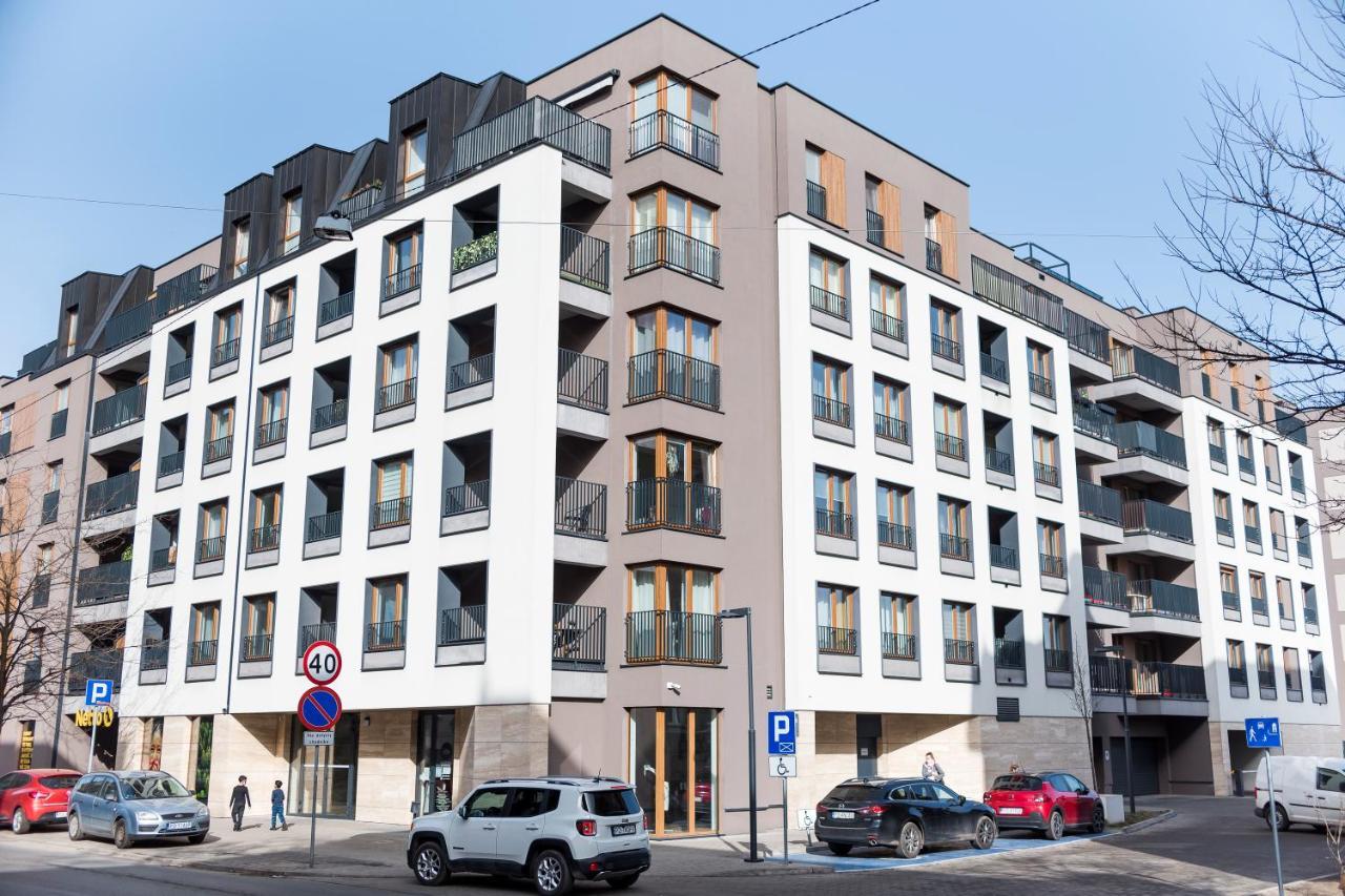 Apartament Z Ogrodkiem I Garazem Poznań Eksteriør bilde