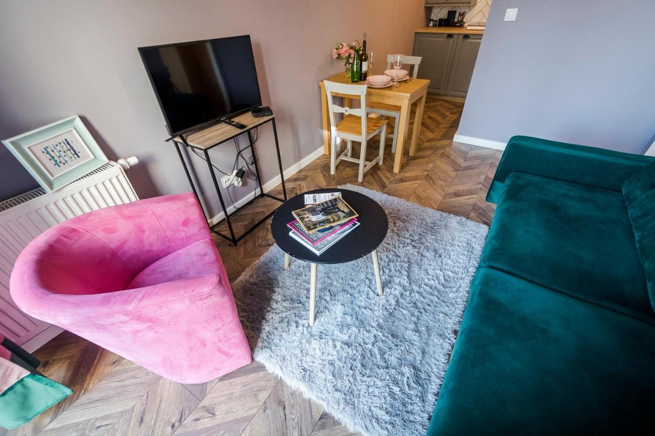 Apartament Z Ogrodkiem I Garazem Poznań Eksteriør bilde